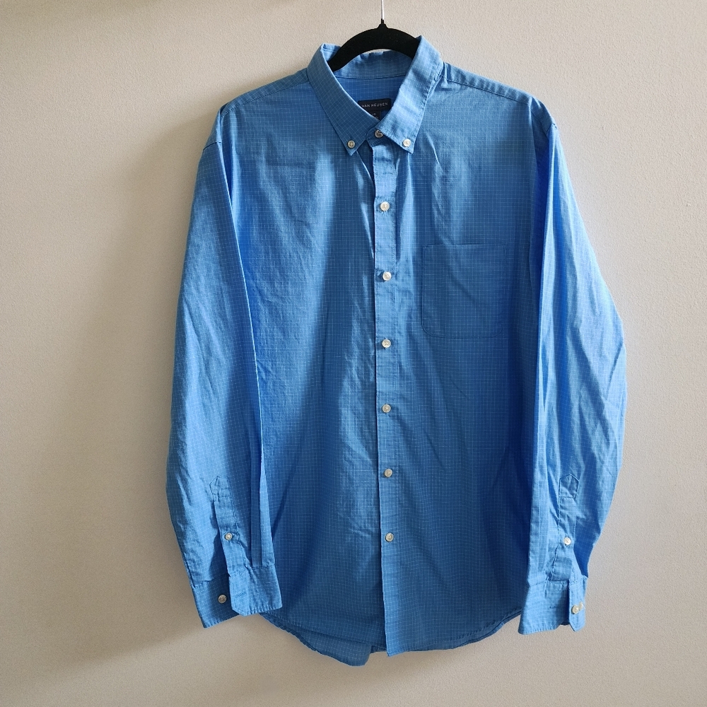 Van Heusen Men's Blue Button-Down Shirt